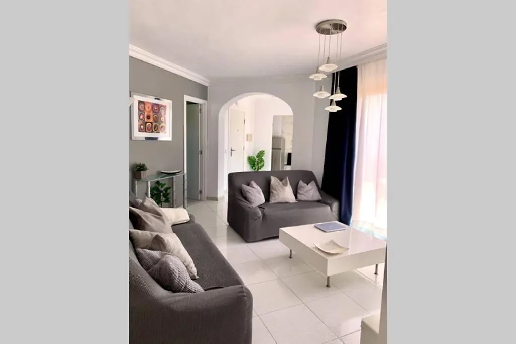 Prázdninový dům Vila Casa En Nerja Con Gran Terraza, Muy Luminosa Y En Tranquila Urbanizacion
