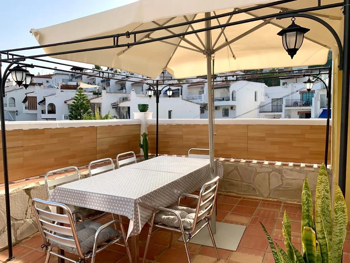 Vila Casa En Nerja Con Gran Terraza, Muy Luminosa Y En Tranquila Urbanizacion Prázdninový dům